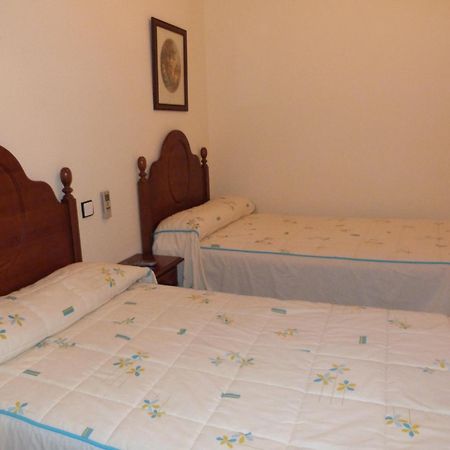 Hostal Restaurante Las Canteras Педрера Экстерьер фото